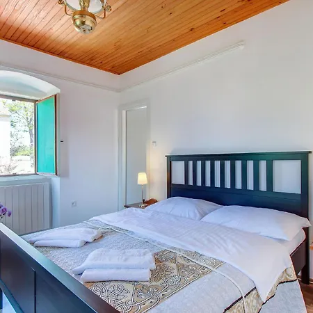 Σπίτι διακοπών Pet Friendly In *